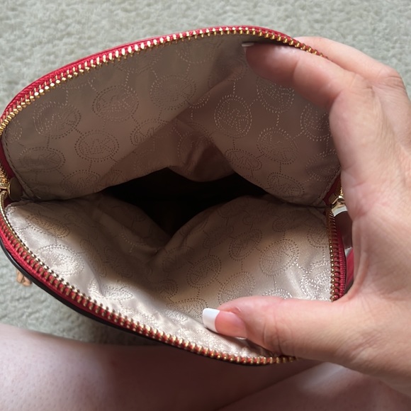 Michael Kors Crossbody - Picture 8 of 10